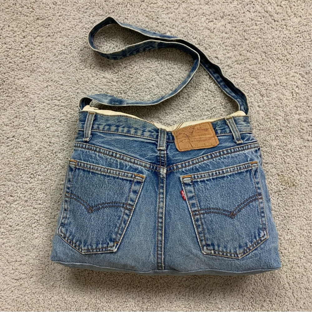 Vintage LEVIS ReDone DENIM Handmade JEAN Embroidered FLOWER Basket PURSE Bag - Picture 3 of 6